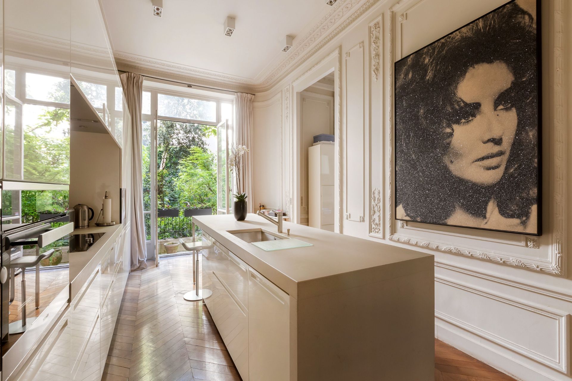 appartement 7 Pièces en vente sur PARIS (75008)