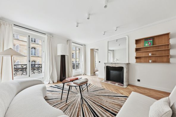 Vente Appartement Paris 7 5&nbsp;Pièces 95&nbsp;m²