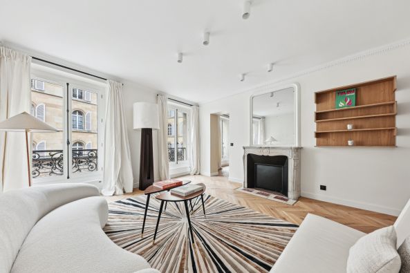 Vente Appartement Paris 7 5&nbsp;Pièces 95&nbsp;m²