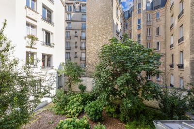 Vente Appartement Paris 9 6&nbsp;Pièces 101.09&nbsp;m²