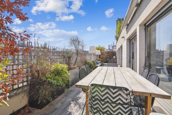 Sale Apartment Paris 17 4 Rooms 100 m²