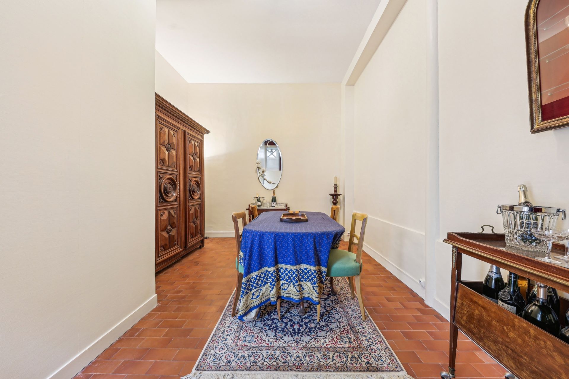 apartment 7 Rooms for sale on PARIS (75008)