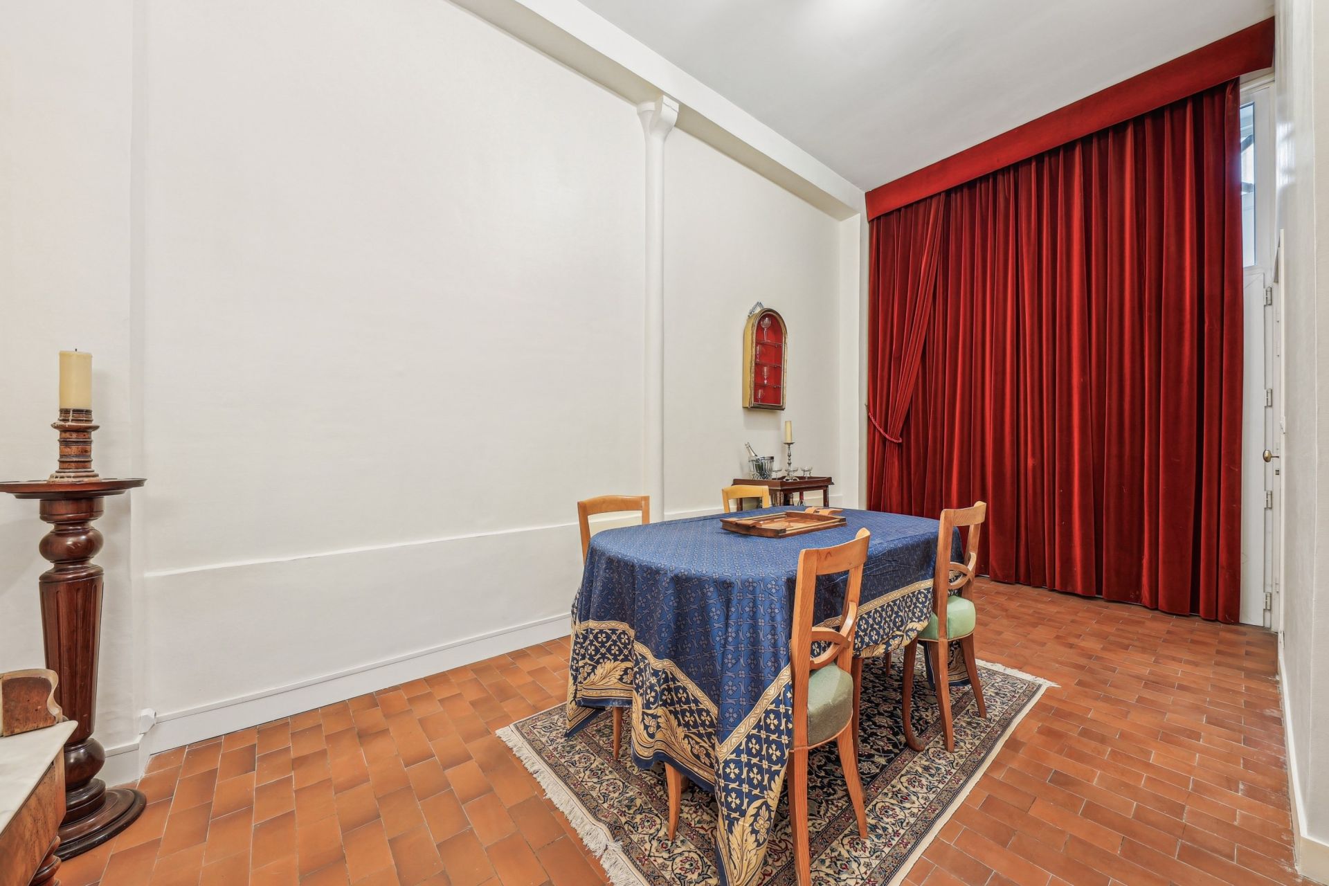 apartment 7 Rooms for sale on PARIS (75008)