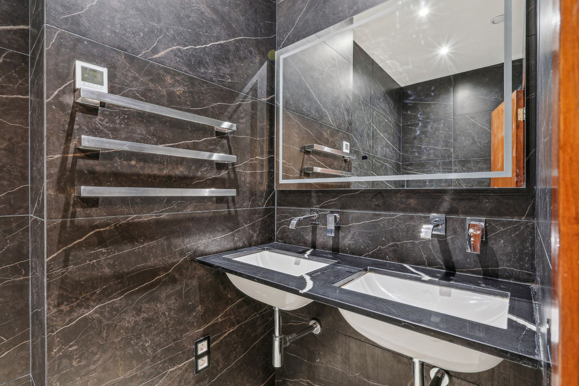 appartement 3 Pièces en vente sur PARIS (75008)