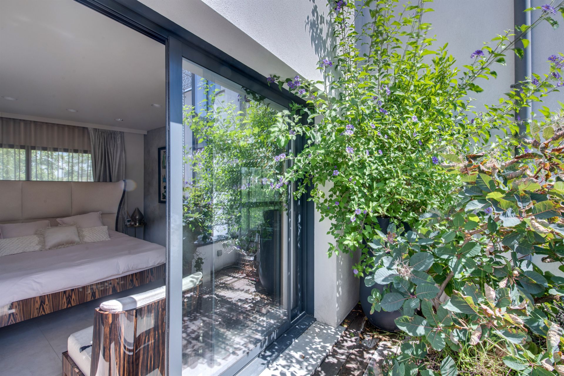 hôtel particulier 9 Pièces en vente sur VANVES (92170)