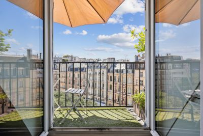 Sale Apartment Paris 1 4 Rooms 82.7 m²