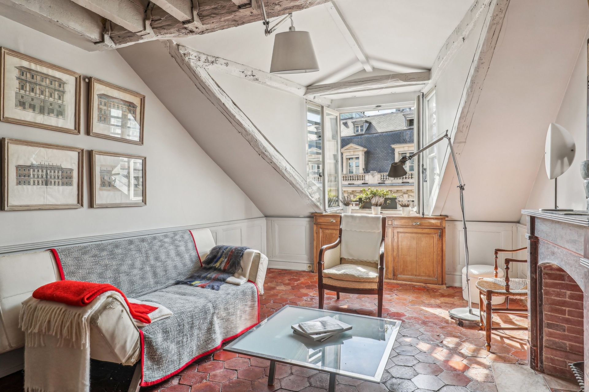 appartement 4 Pièces en vente sur PARIS (75008)