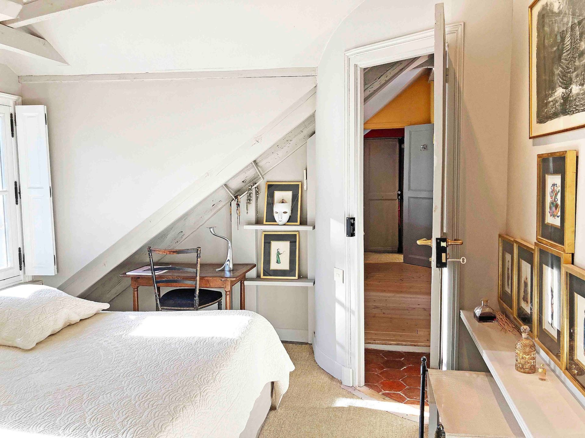 apartment 4 Rooms for sale on PARIS (75008)