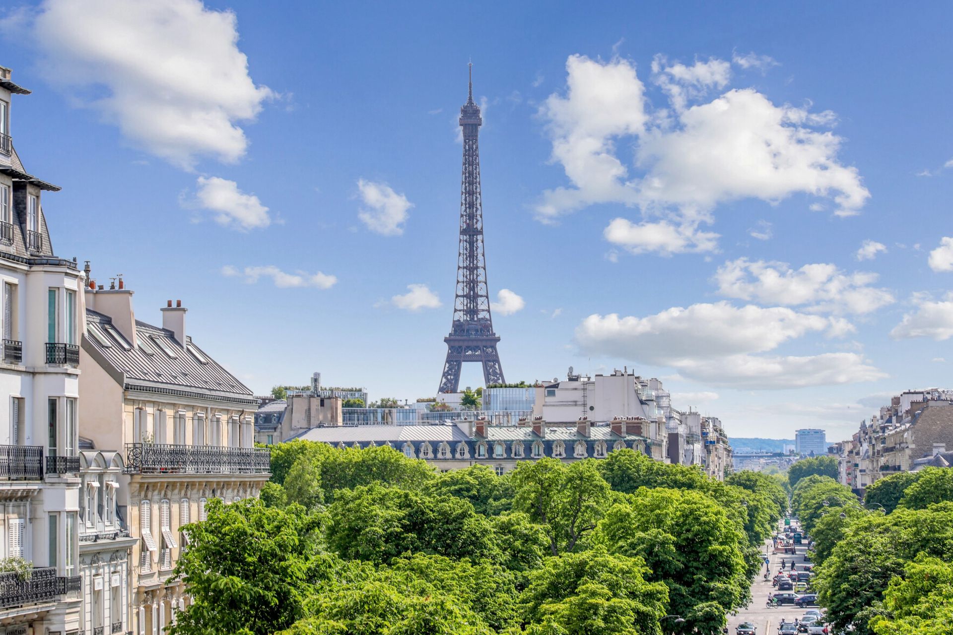 apartment 4 Rooms for sale on PARIS (75008)