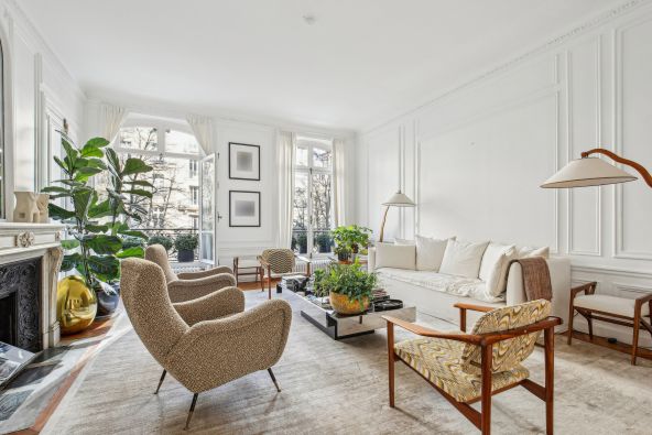 Sale Apartment Paris 16 6 Rooms 182 m²