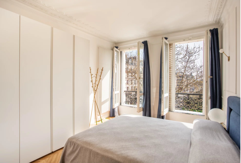 apartment 4 Rooms for sale on PARIS (75001)