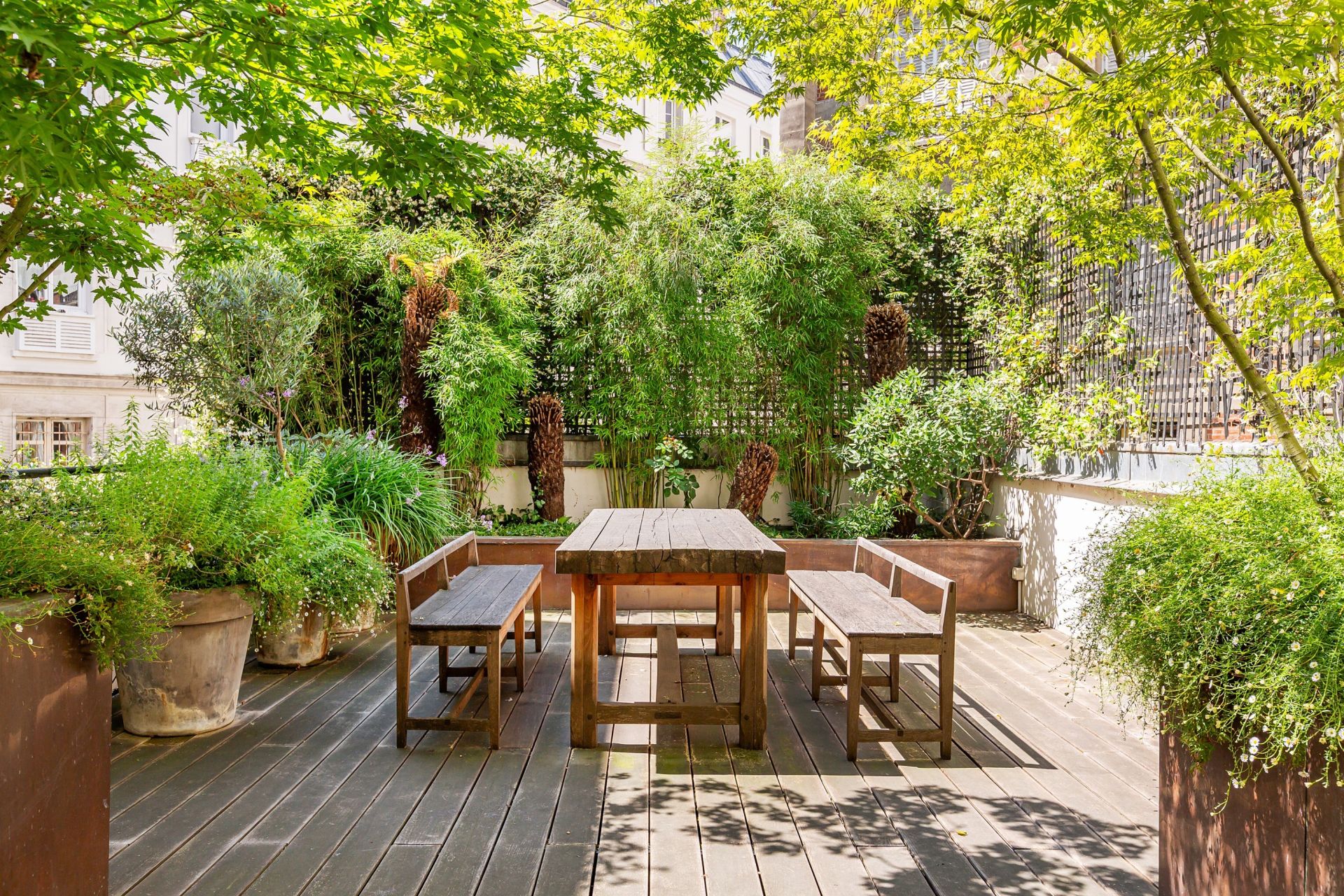 hôtel particulier 15 Pièces en vente sur PARIS (75017)