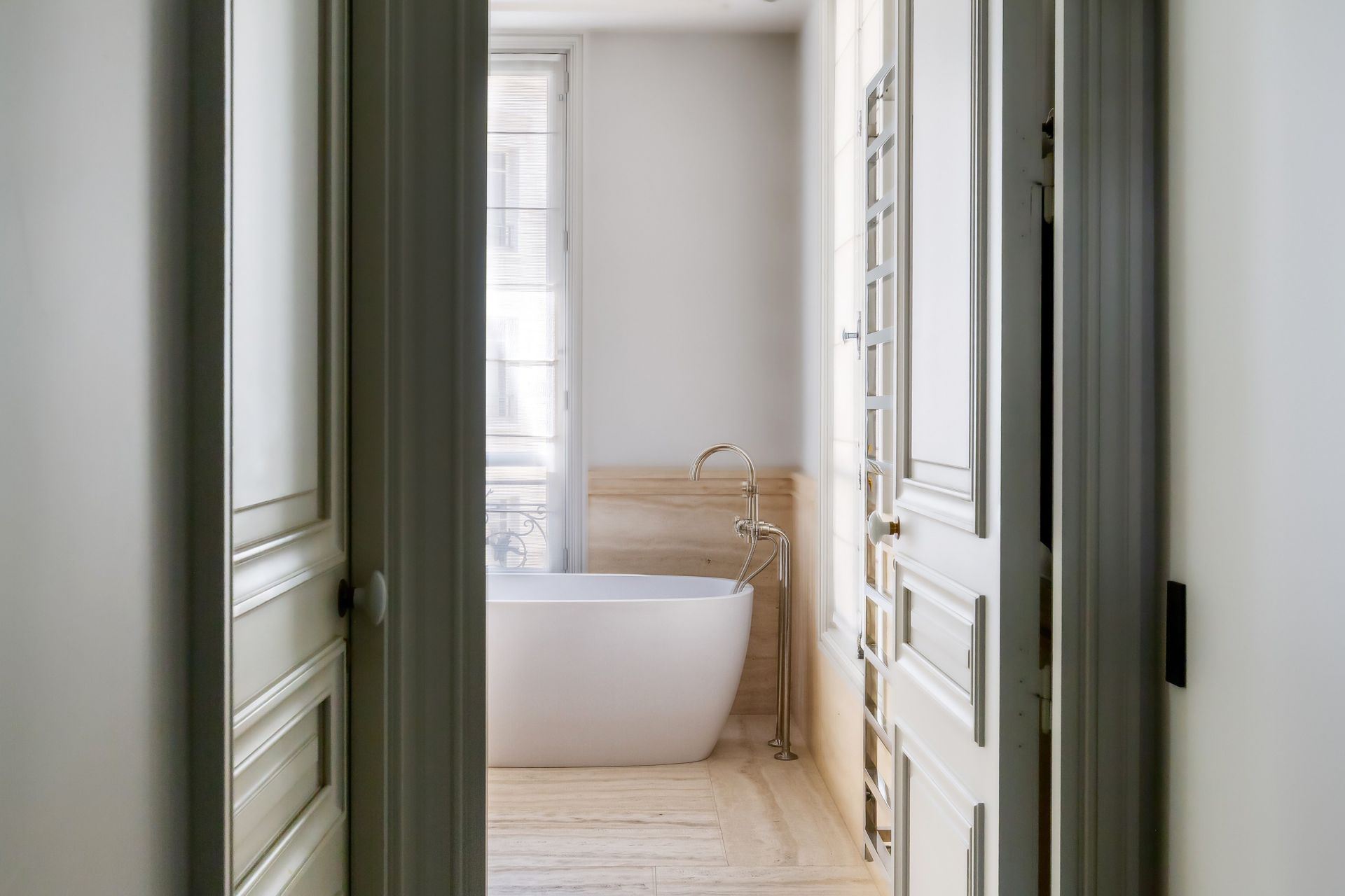 hôtel particulier 15 Pièces en vente sur PARIS (75017)