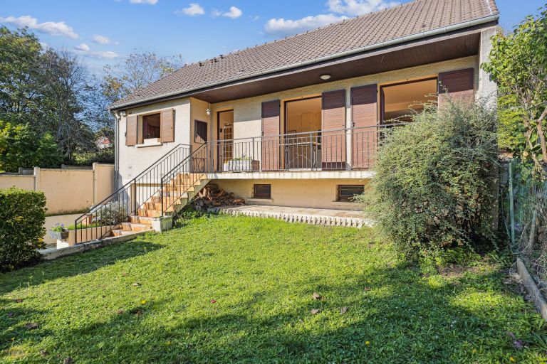 maison 4 Pièces en vente sur CHATOU (78400)