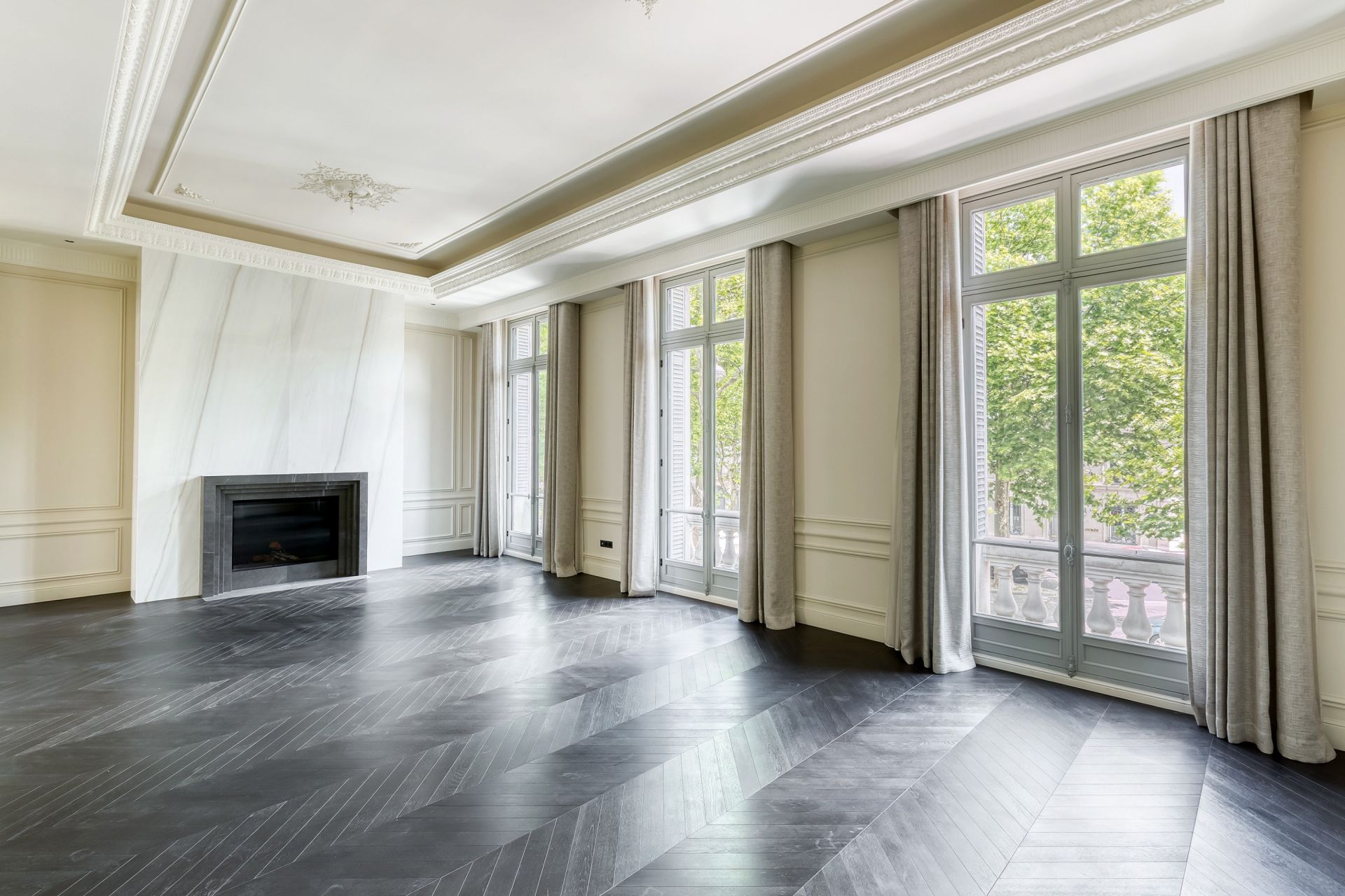 hôtel particulier 14 Pièces en vente sur PARIS (75116)