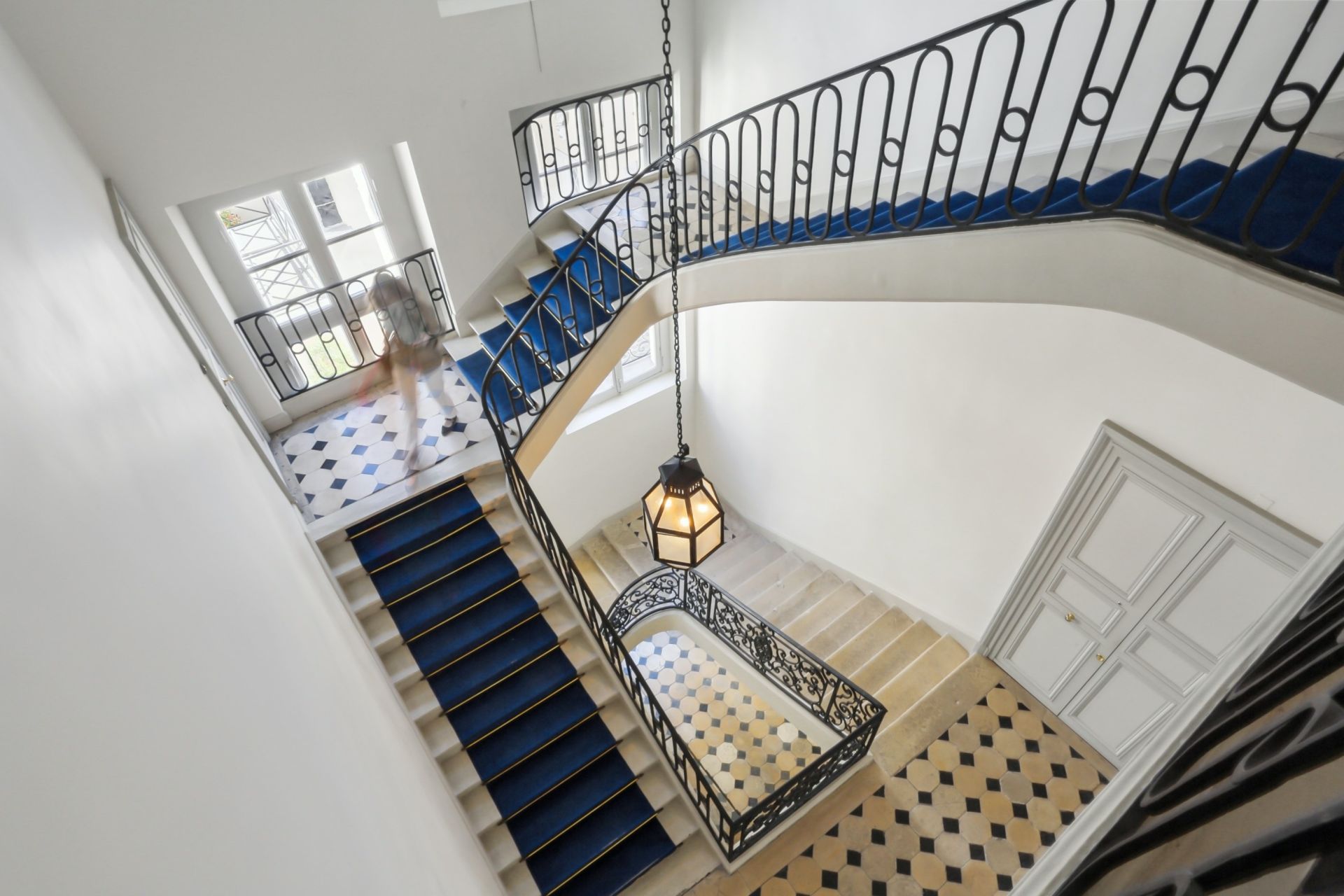 appartement 7 Pièces en vente sur PARIS (75007)