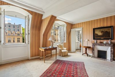 Vente Appartement Paris 7 7 Pièces 239 m²