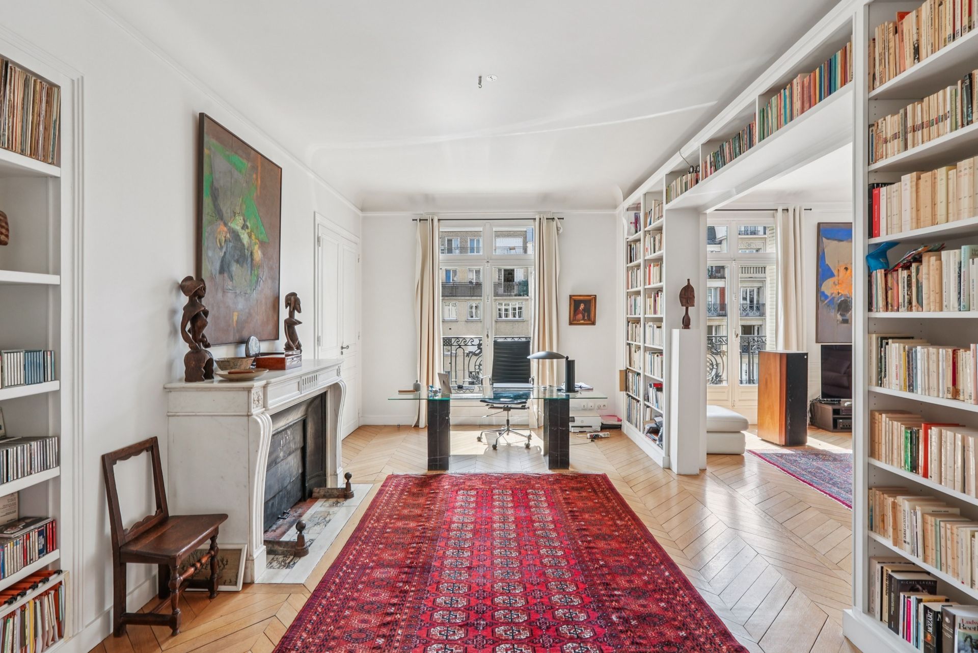 apartment 8 Rooms for sale on PARIS (75017)