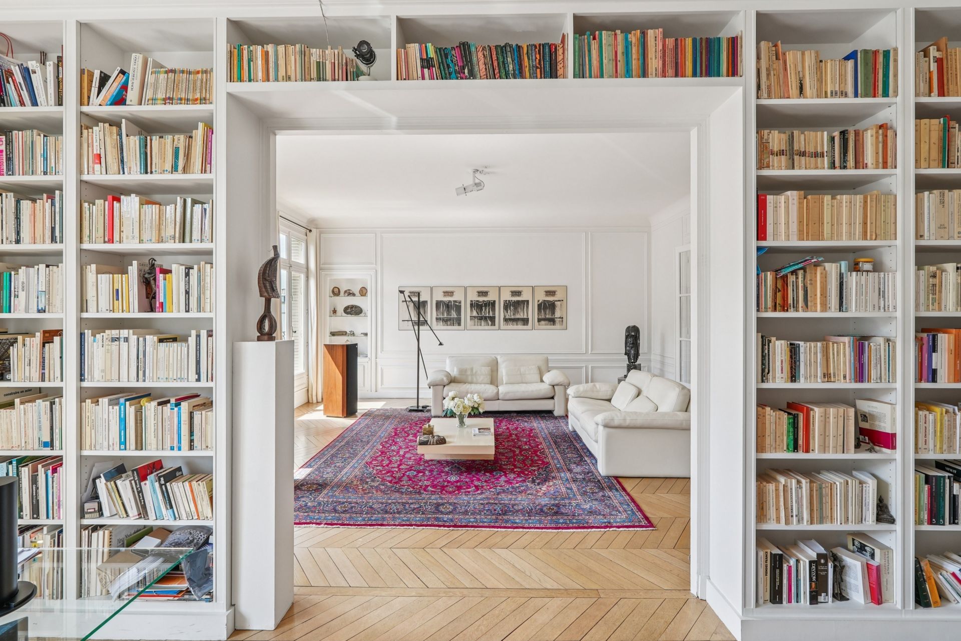 apartment 8 Rooms for sale on PARIS (75017)