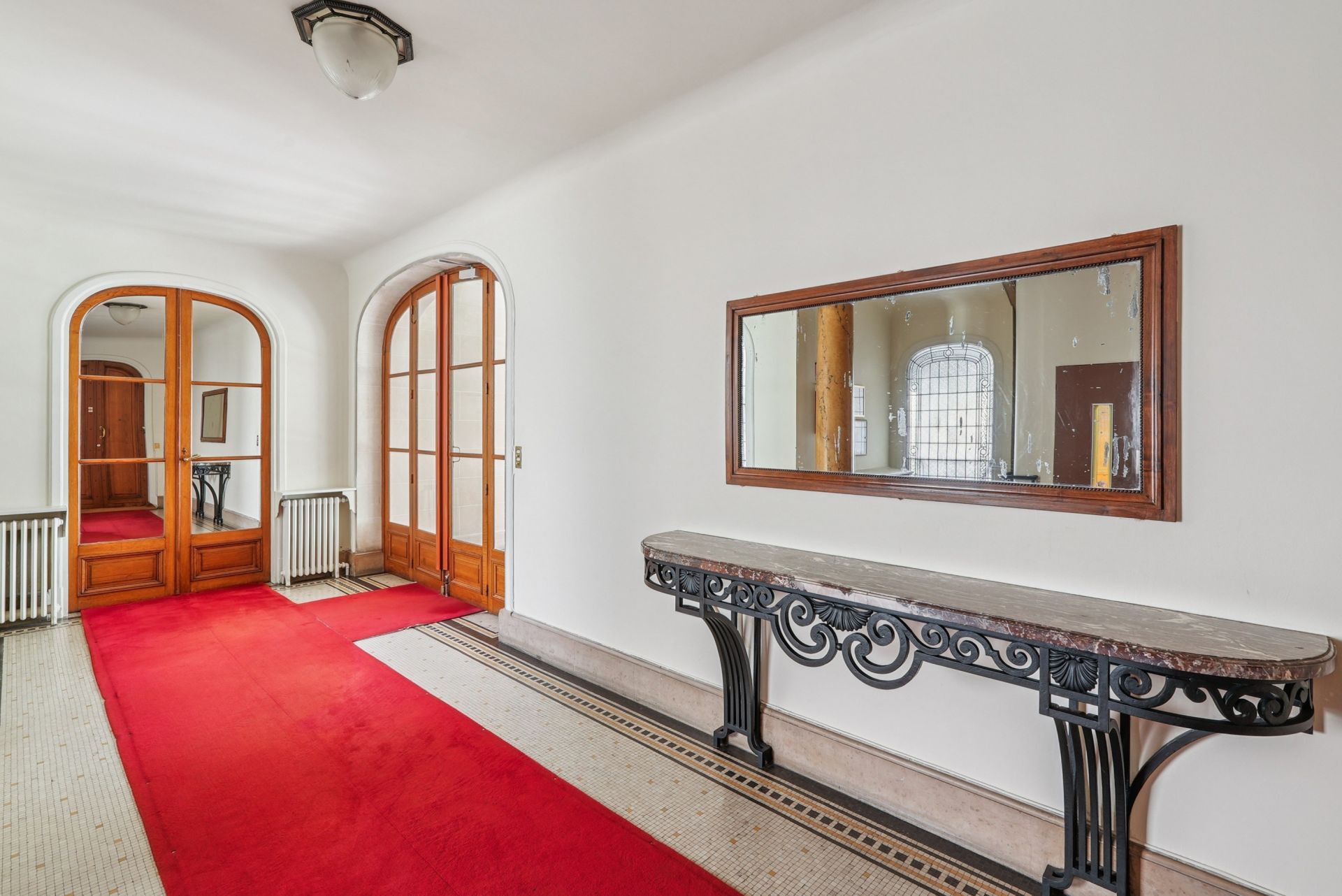 apartment 8 Rooms for sale on PARIS (75017)