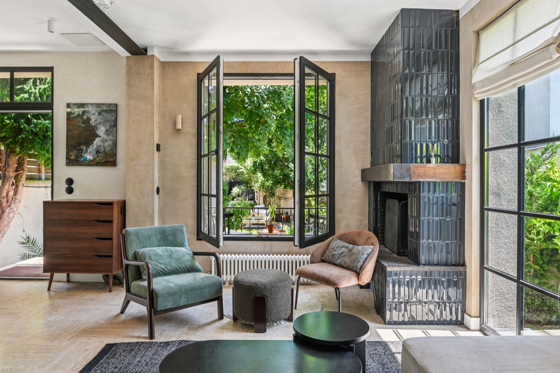 house 6 Rooms for sale on COLOMBES (92700)