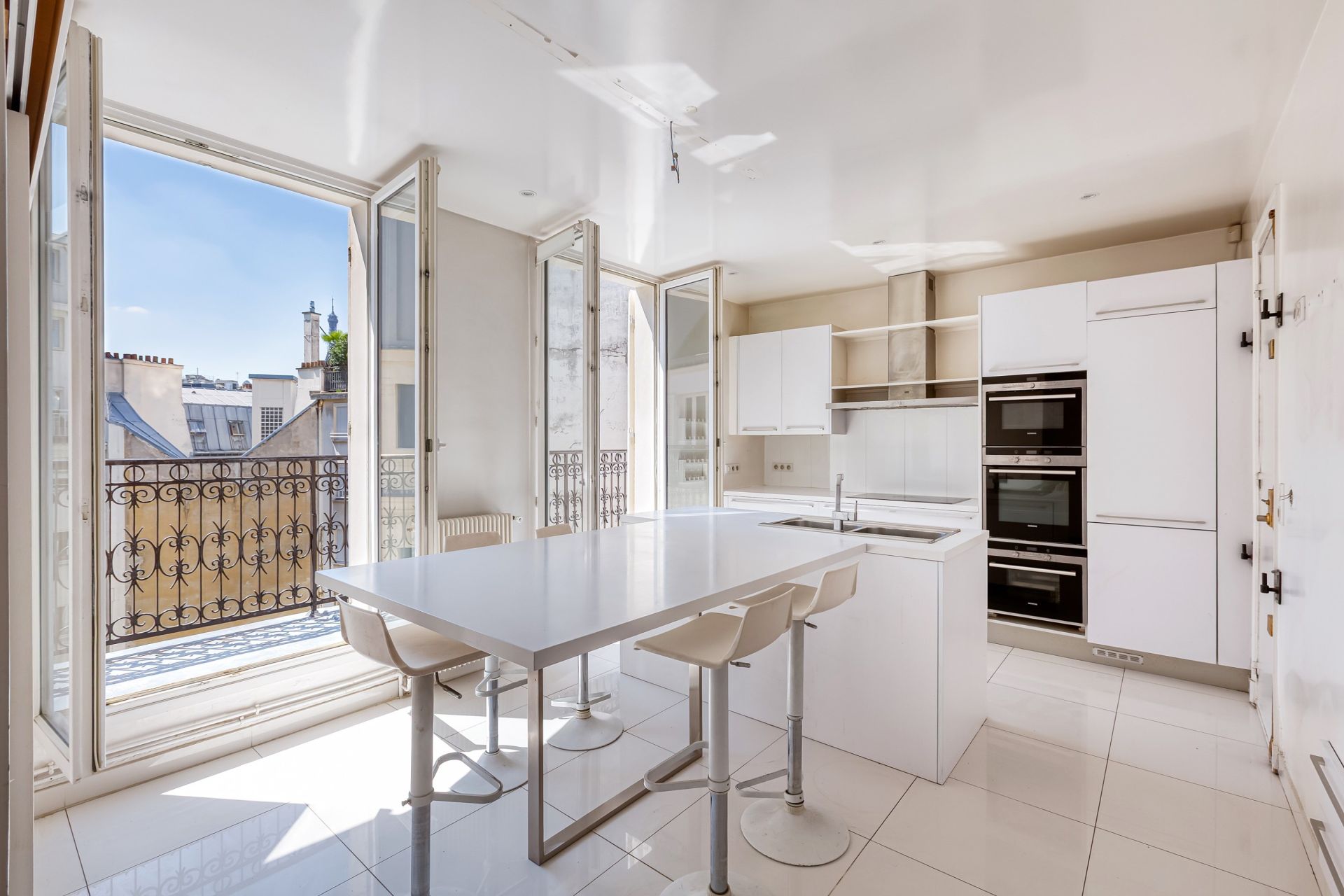 appartement 7 Pièces en vente sur PARIS (75008)