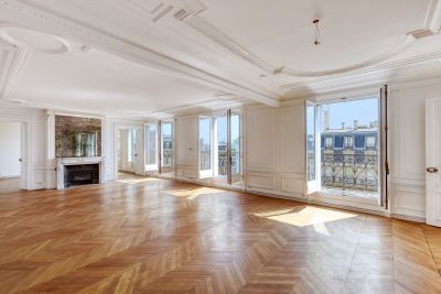 Vente Appartement Paris 8 7 Pièces 318 m²