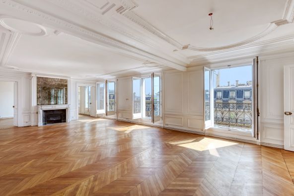 Vente Appartement Paris 8 7 Pièces 318 m²