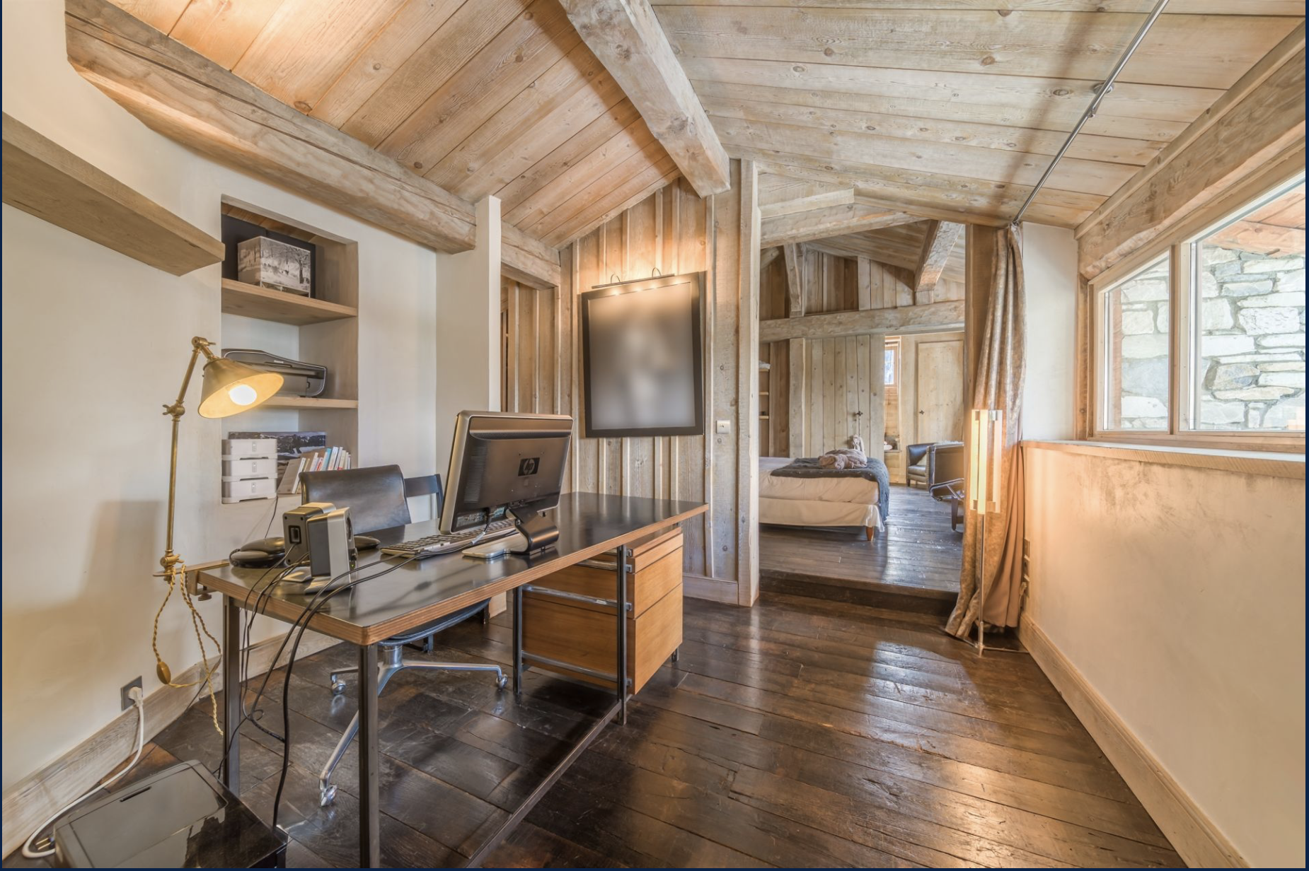 chalet 10 Rooms for sale on VAL D ISERE (73150)
