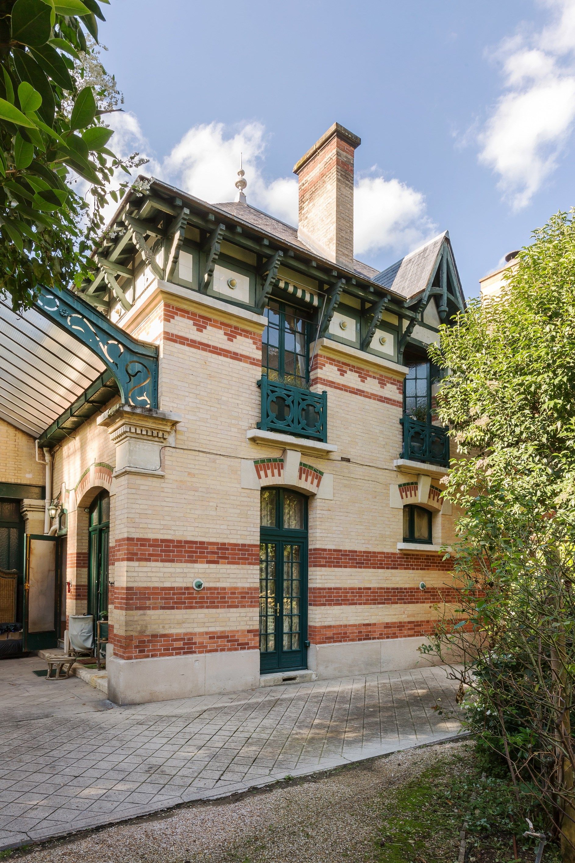 mansion (hôtel particulier) 20 Rooms for sale on PARIS (75016)