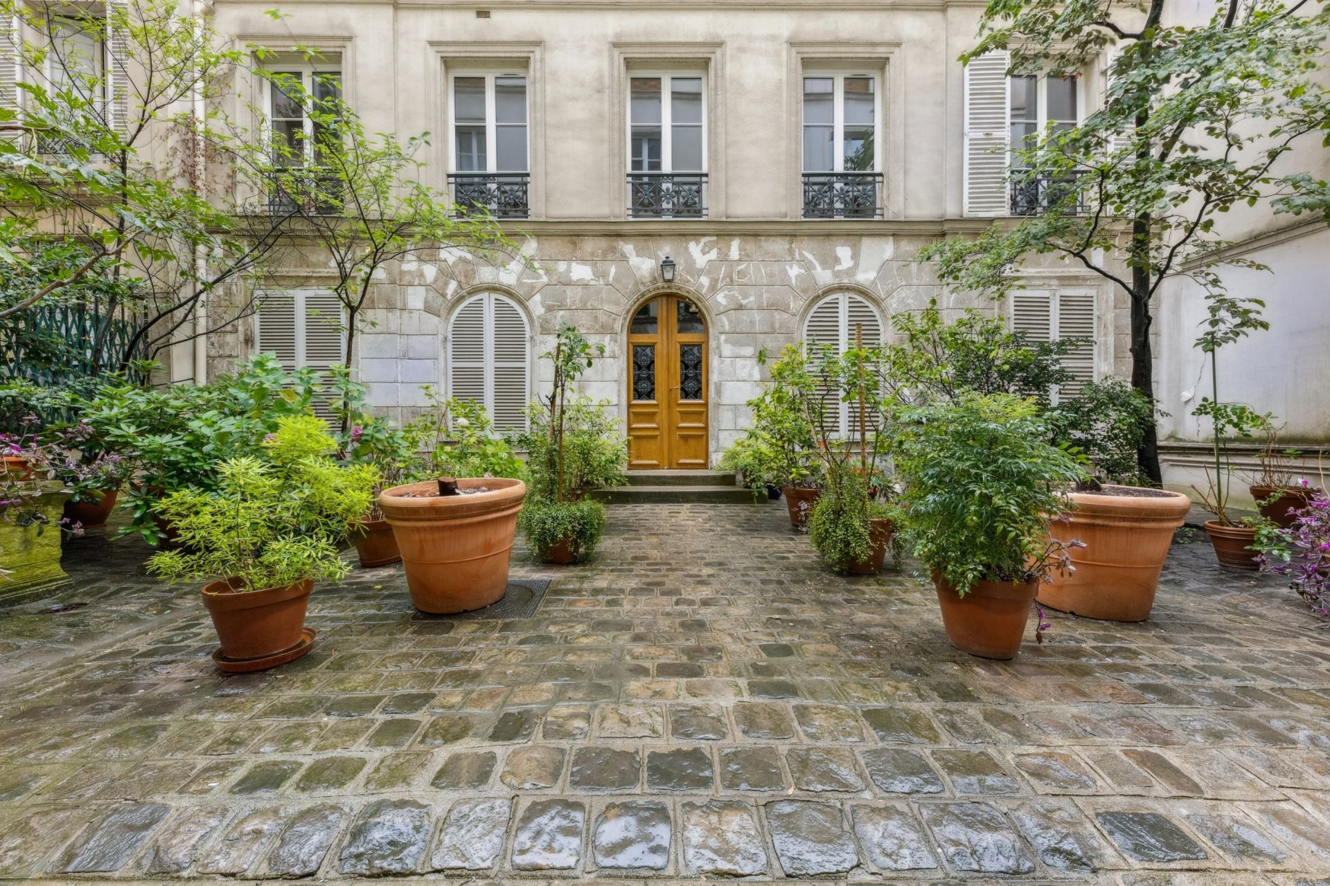 apartment 4 Rooms for sale on PARIS (75006)
