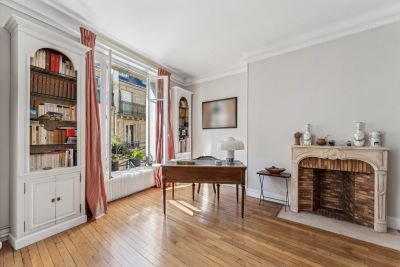 Sale Apartment Paris 16 4&nbsp;Rooms 101&nbsp;m²