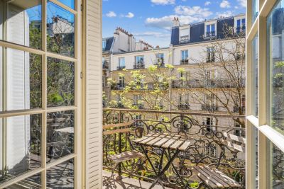 Sale Duplex Paris 18 5 Rooms 121 m²