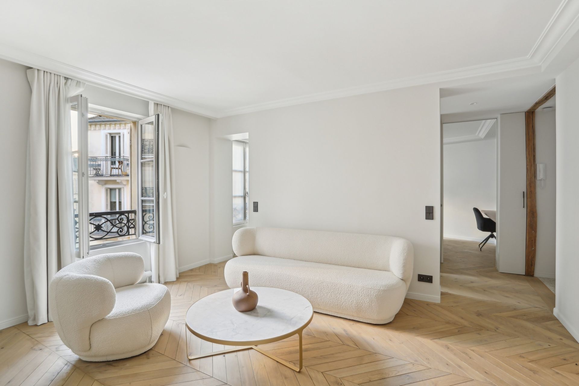 apartment 3 Rooms for sale on PARIS (75017)