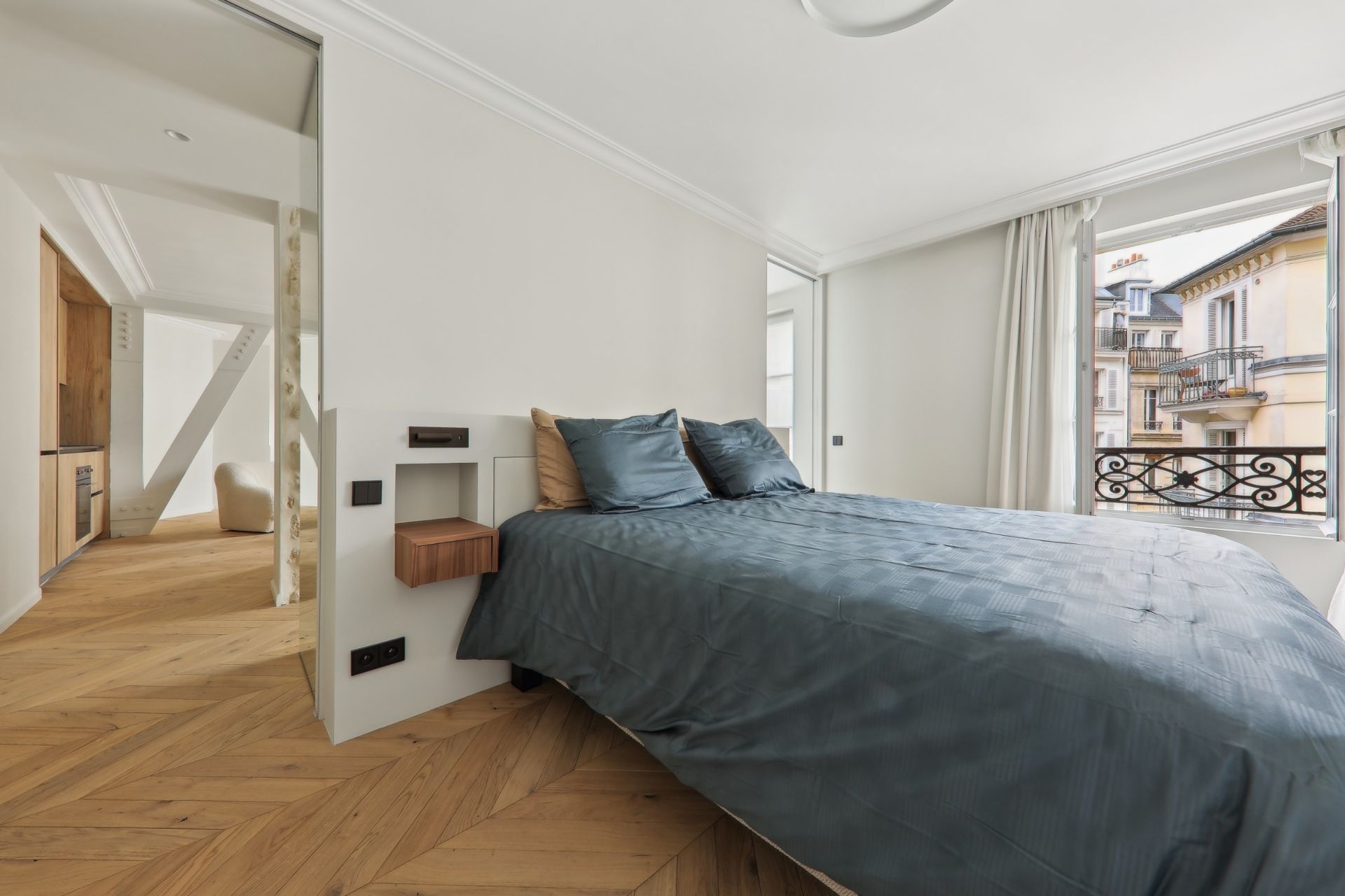 apartment 3 Rooms for sale on PARIS (75017)