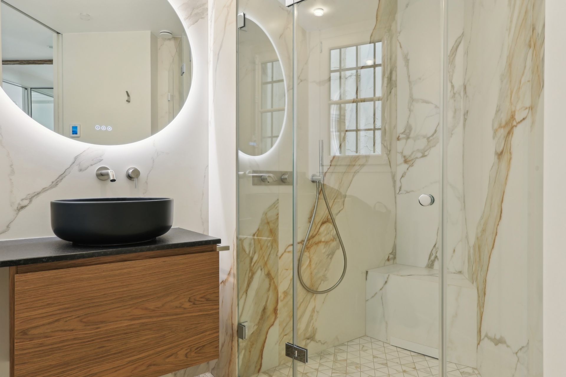 apartment 3 Rooms for sale on PARIS (75017)