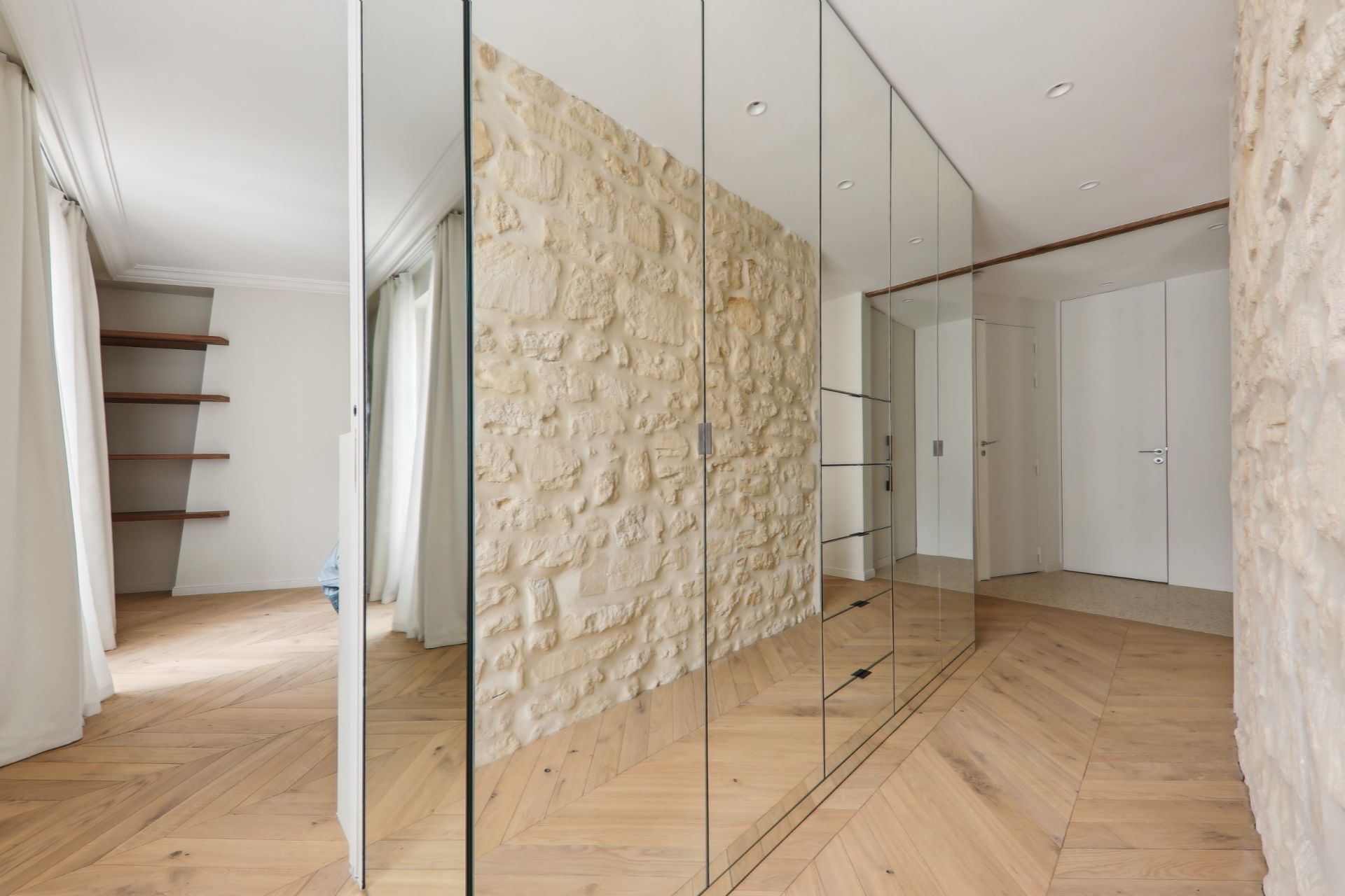 apartment 3 Rooms for sale on PARIS (75017)