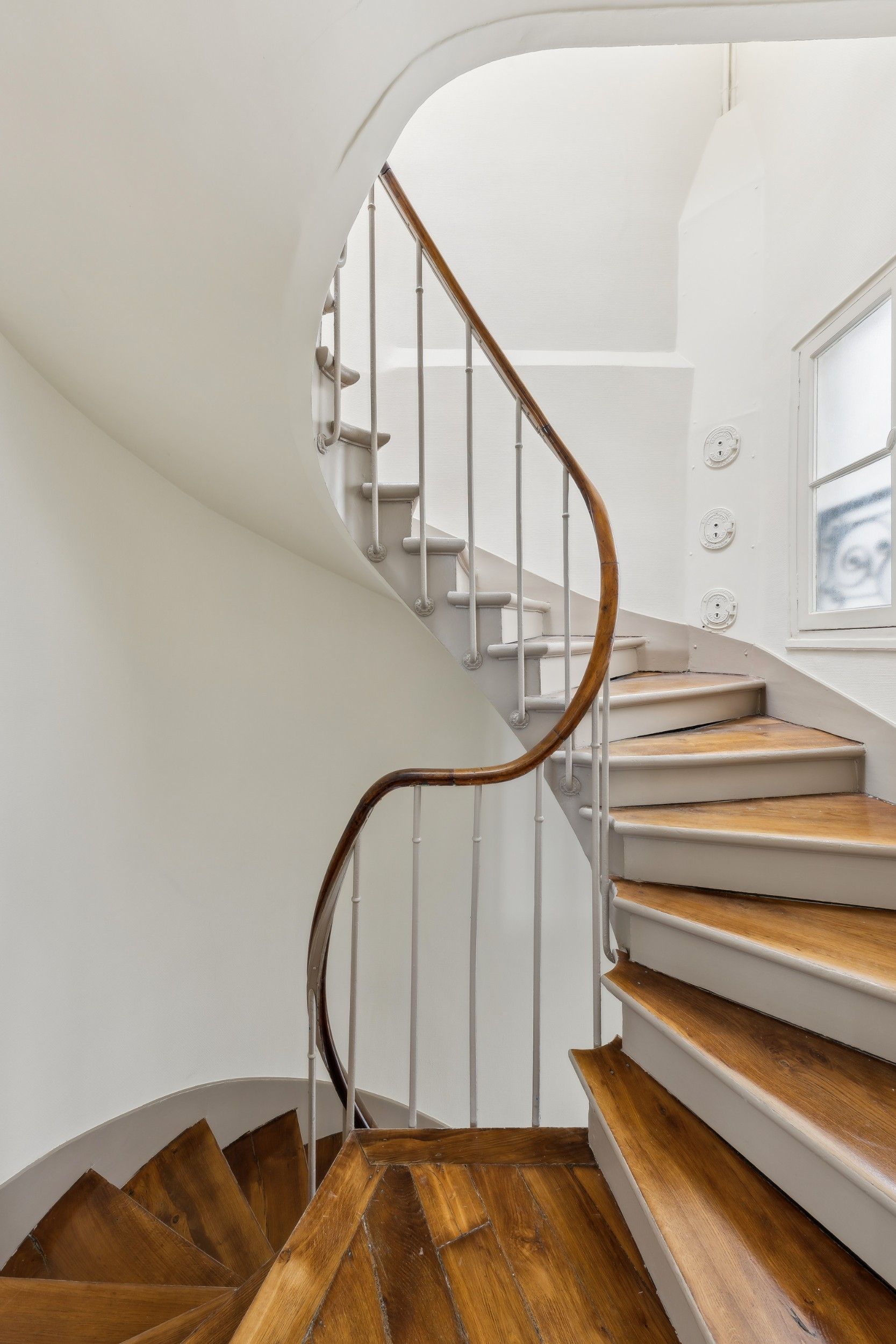 apartment 3 Rooms for sale on PARIS (75017)