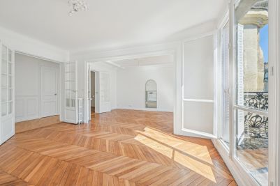 Vente Appartement Paris 18 4&nbsp;Pièces 86&nbsp;m²