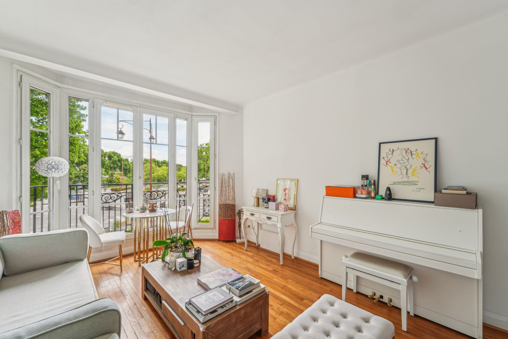 apartment 2 Rooms for sale on NEUILLY SUR SEINE (92200)