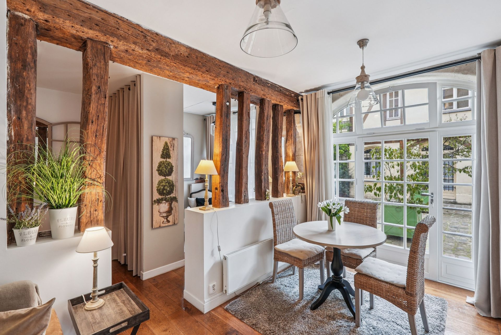 apartment 2 Rooms for sale on PARIS (75004)