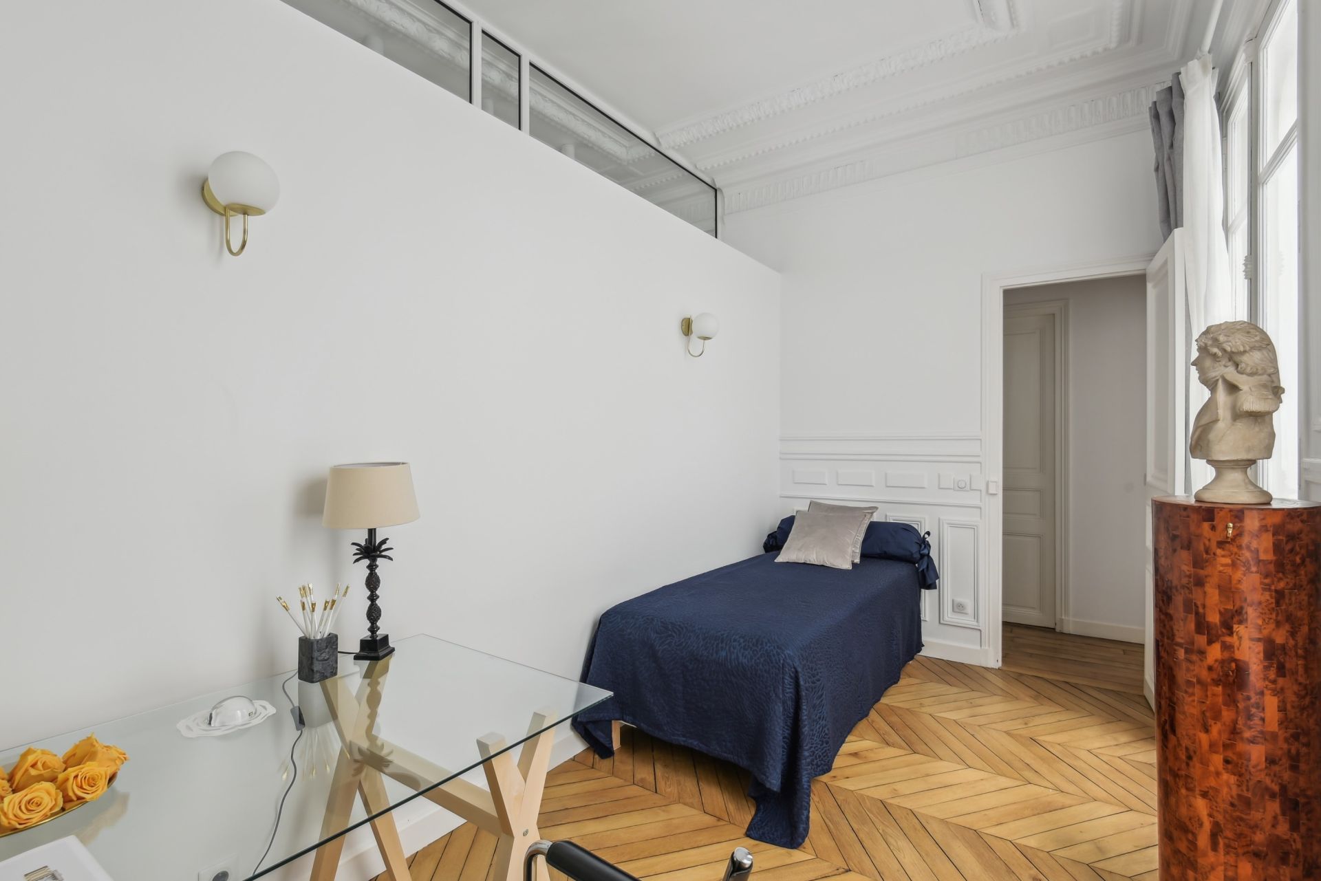 apartment 4 Rooms for rent on PARIS (75007)