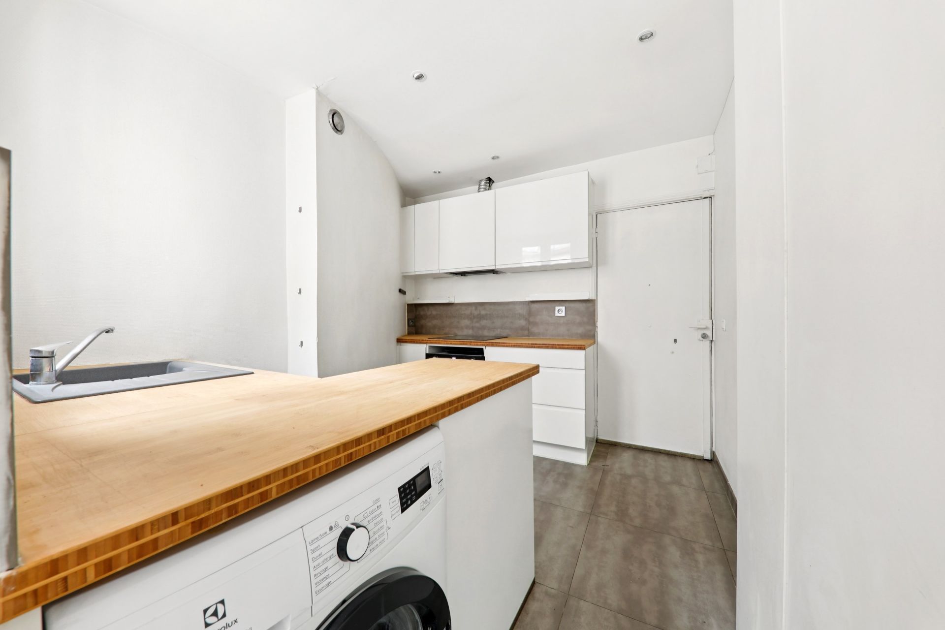 apartment 3 Rooms for sale on PARIS (75010)