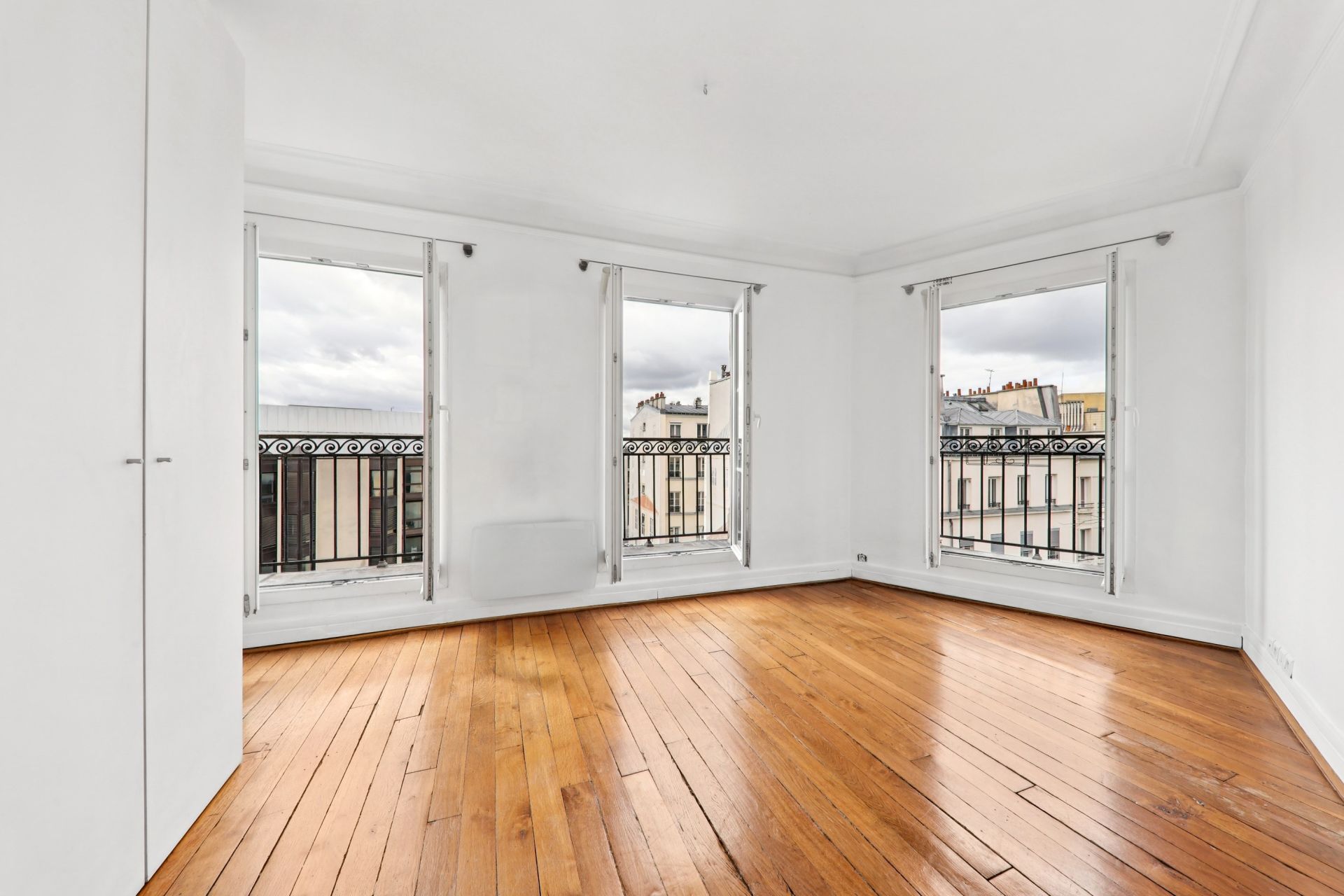 apartment 3 Rooms for sale on PARIS (75010)