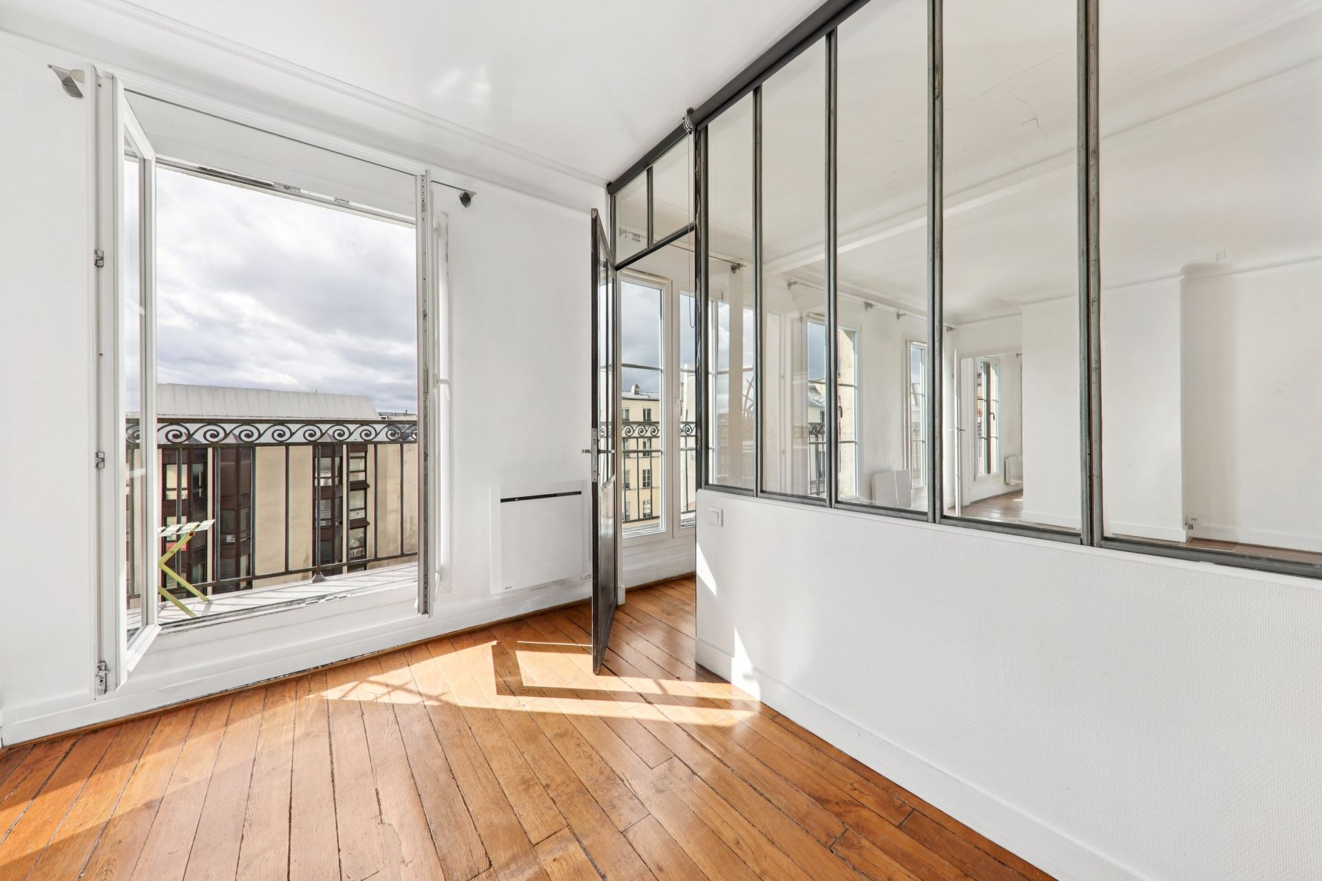 apartment 3 Rooms for sale on PARIS (75010)