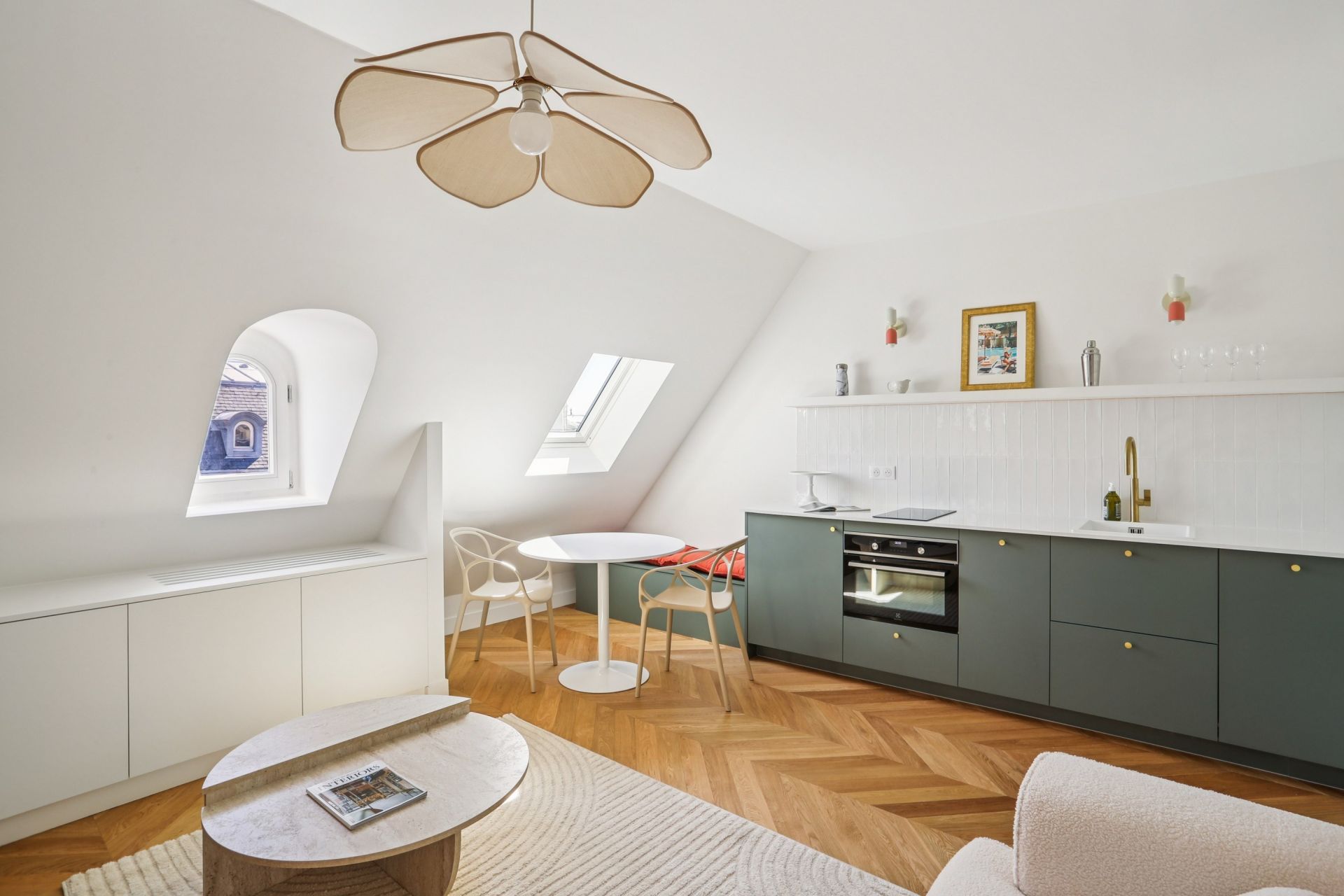 apartment 2 Rooms for sale on PARIS (75008)