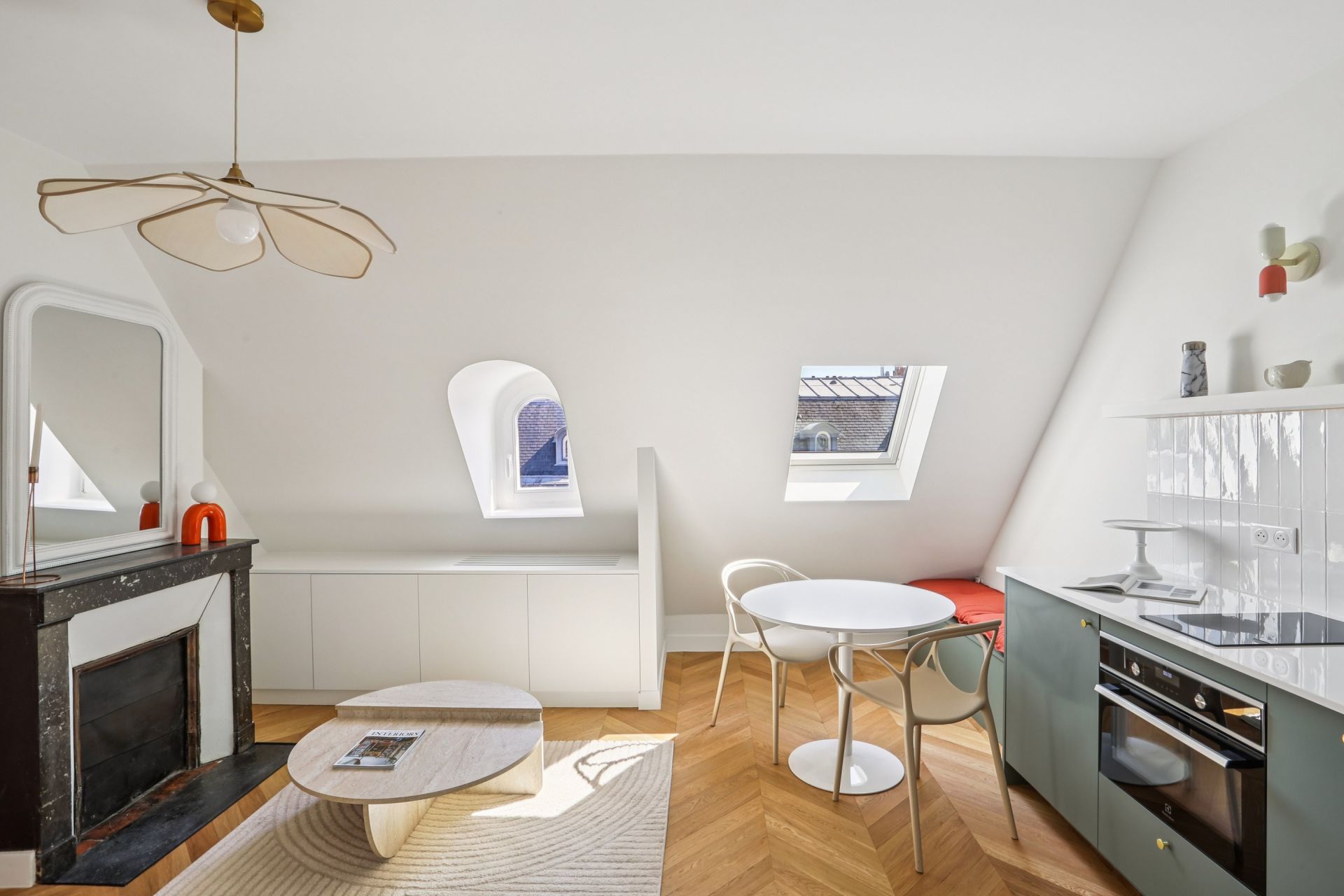 apartment 2 Rooms for sale on PARIS (75008)
