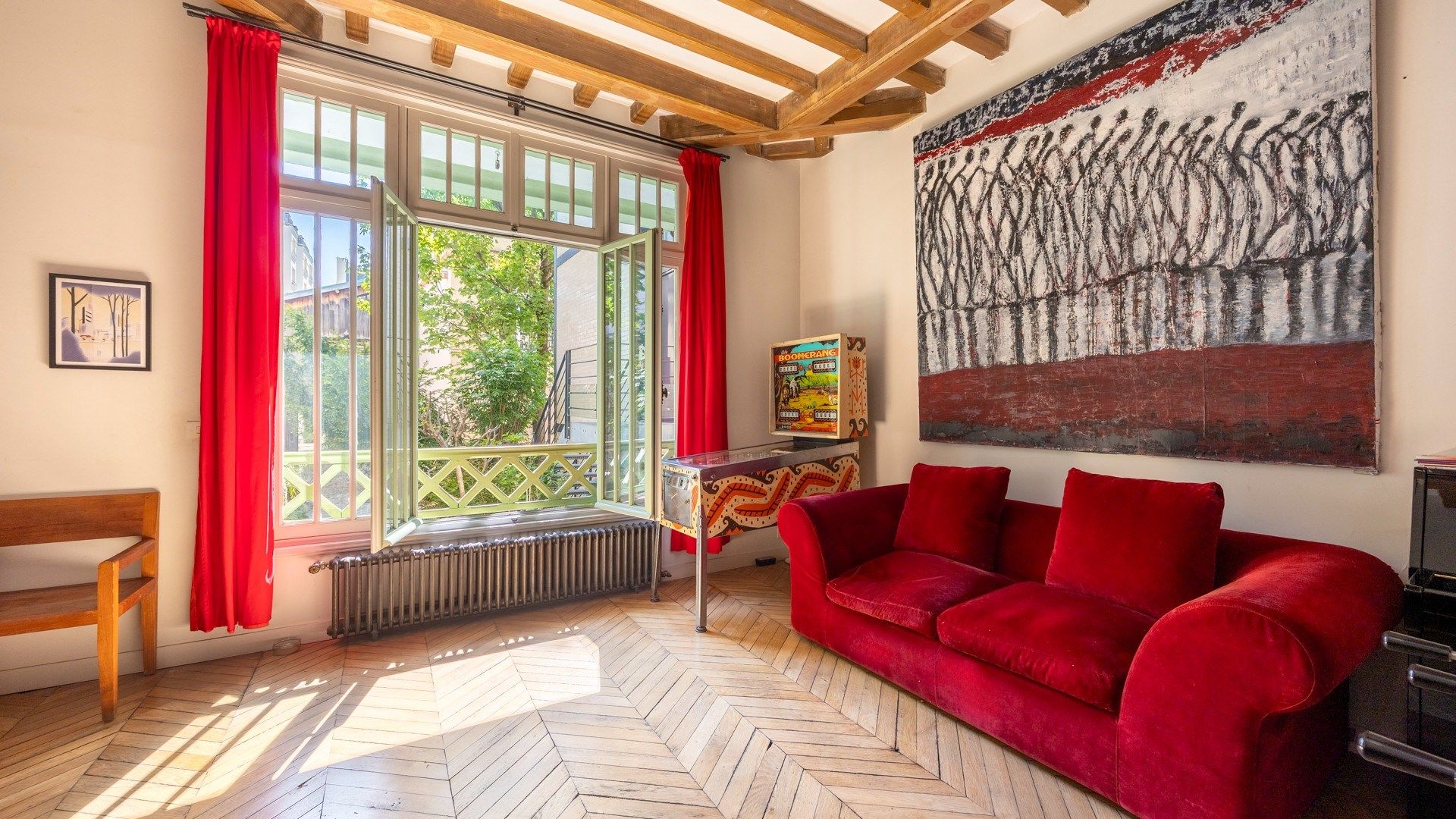 house 7 Rooms for sale on PARIS (75018)