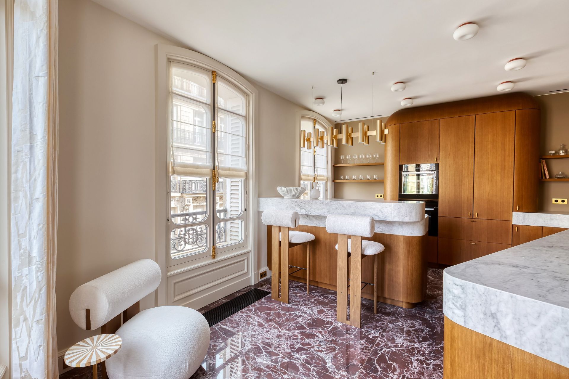 apartment 5 Rooms for sale on PARIS (75008)