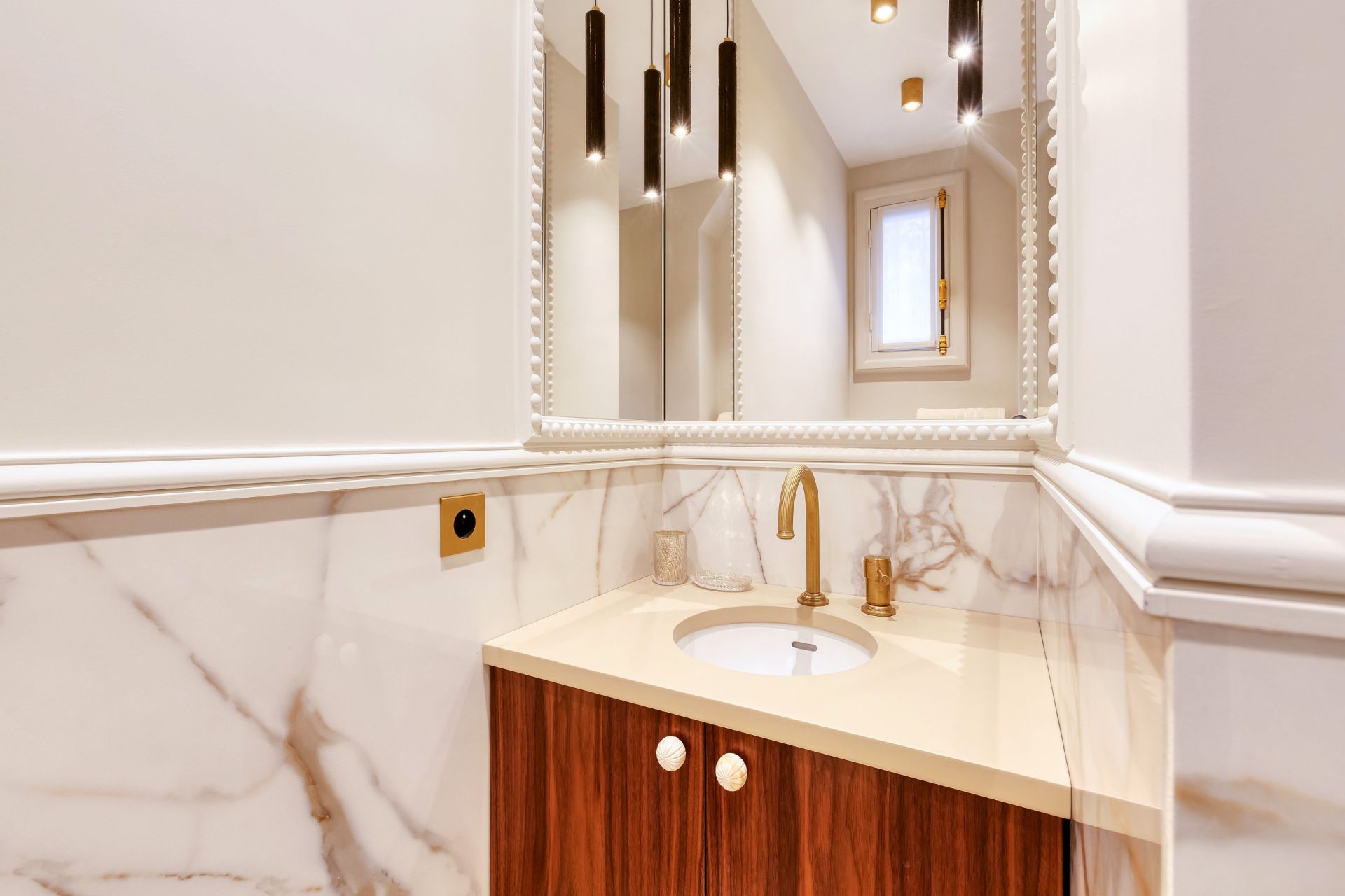 appartement 5 Pièces en vente sur PARIS (75008)